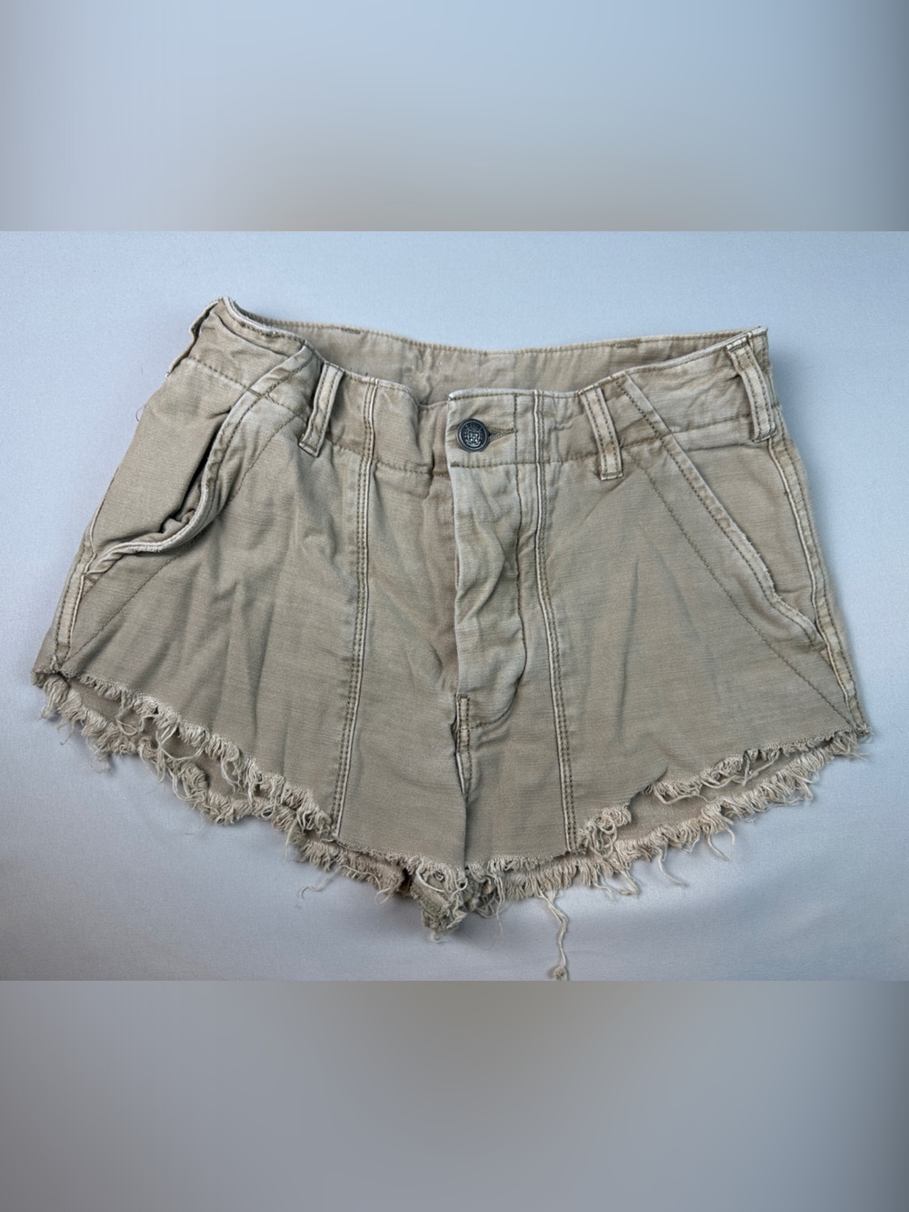 Free People Frayed Hem Shorts Beige Khaki Raw Hem Pockets